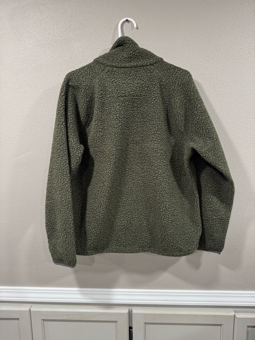 Carhartt Women’s Sherpa Sweatshirt - Picture 4 of 4